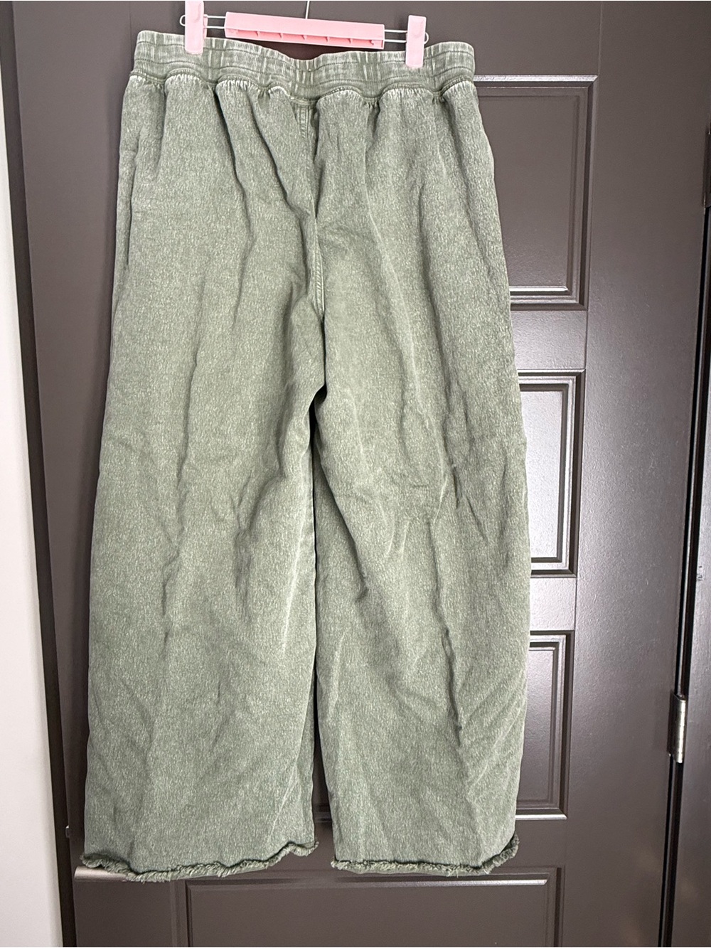 Aerie Women’s Olive Green Wide-Leg, Frayed, Drawstring Pants - Picture 2 of 3
